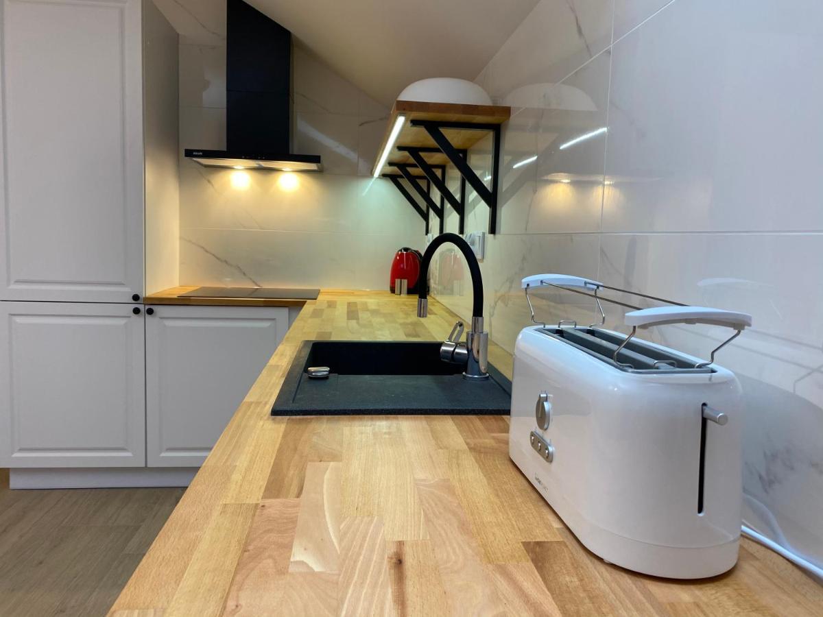 Apartamenty Centrum Andrychow Bagian luar foto
